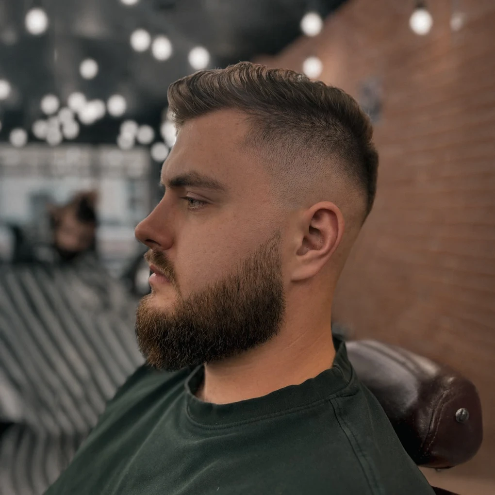 Stylizacja i trymowanie wąsów - usługi barberskie Gentlemen Rzeszów